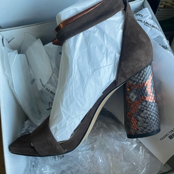 Karl Lagerfeld suede Malbi heels. BNIB size 8.5 - Picture 4 of 9